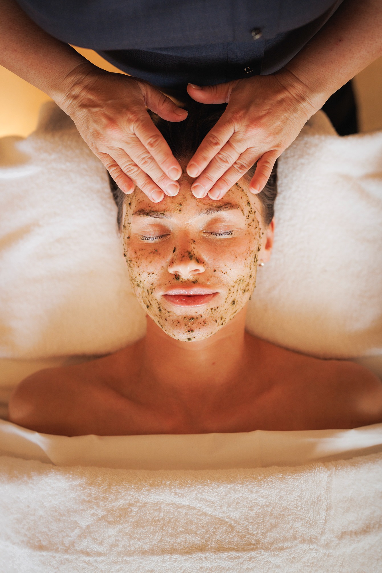 class="img-responsive